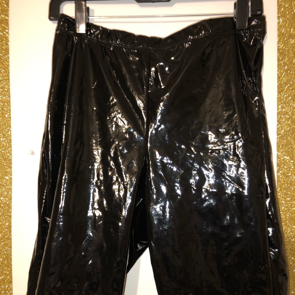 Semi plastic bikers shorts ,WORN ONCE✅